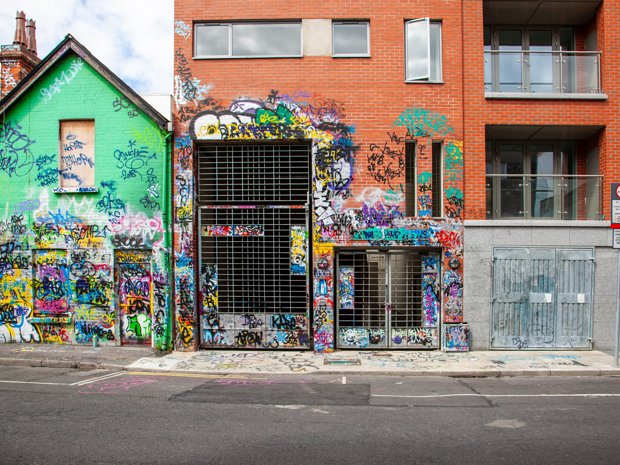 U2 WALL JUNE 2008 The origins of this artistic outpouring trace back to the 1980s, coinciding with U2's rise to international fame.