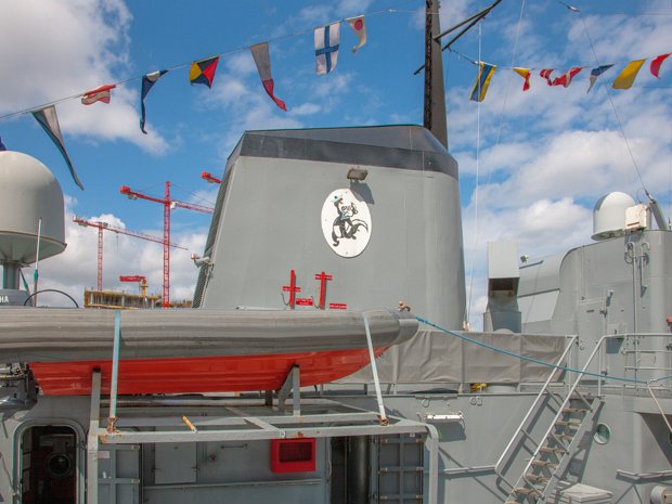 LE EMER LÉ Emer (P21), named after the wife of the mythical hero Cú Chulainn, was a proud vessel of the Irish Naval Service.