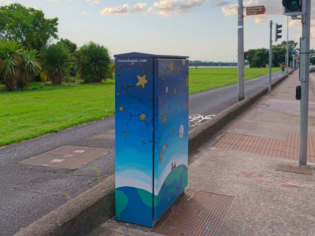 PAINT-A-BOX STREETART