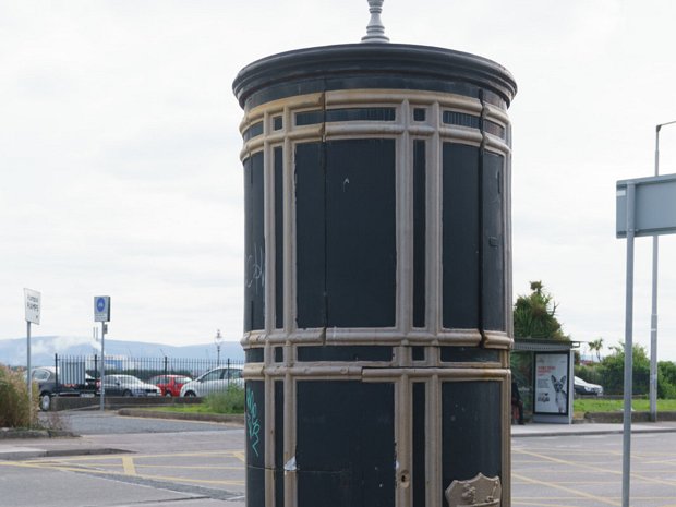 FREESTANDING TRANSFORMER