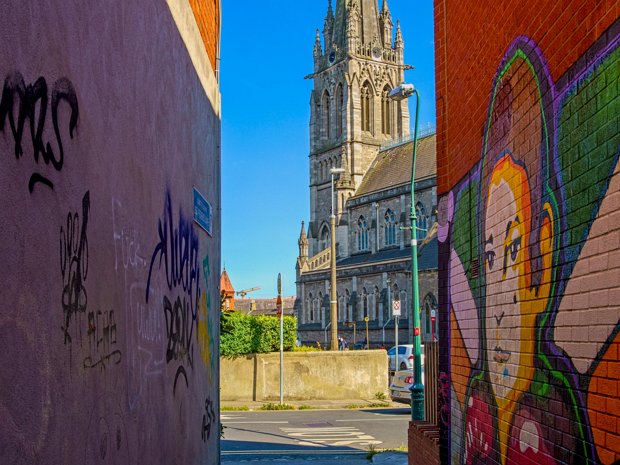ST PETERS LANE MURALS