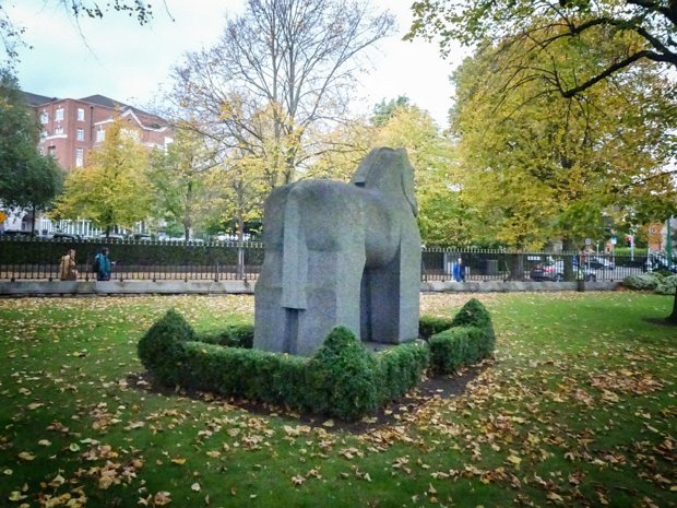 STALLION SCULPTURE
