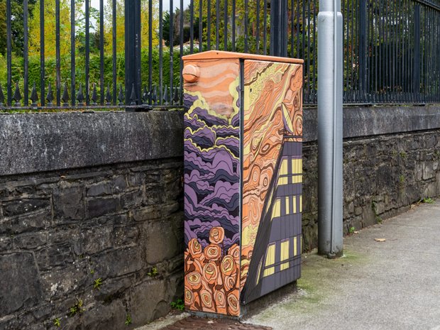 BY ANNA AND ISOBEL MAHON his is a fantastic piece of street art and the title "Shepherd's Warning" is incredibly apt given its proximity to Met...